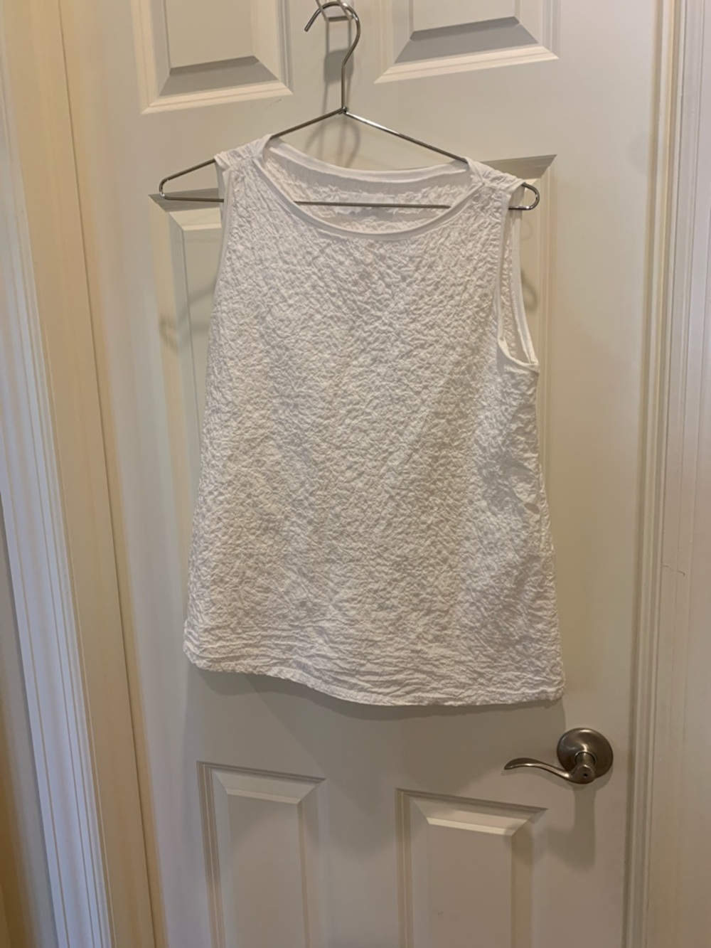 Labo Art beautiful white top